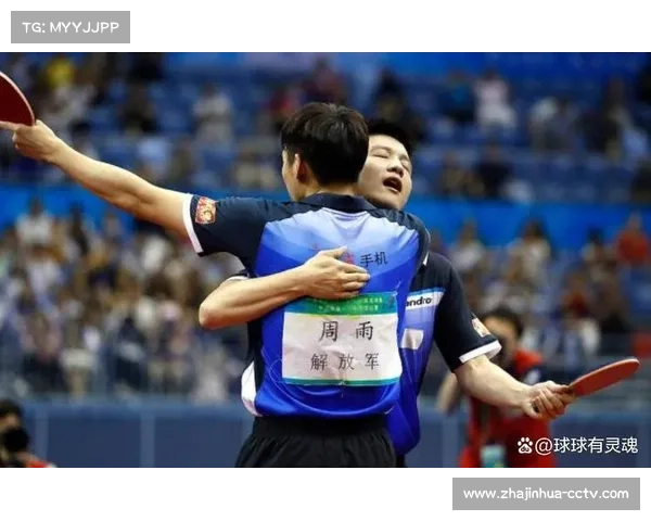 正赛间隙采访环节，选手分享比赛趣事与赛季展望